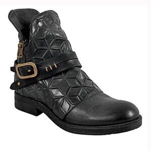 A.S. 98 Isha Leather Booties 39